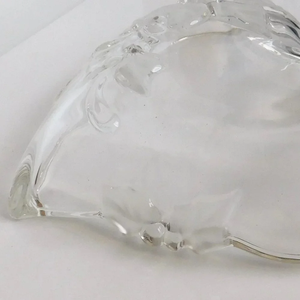 Mikasa Frosted  Heart Shape Dish Trinket  Bowl  Poinsettia 5×6 
